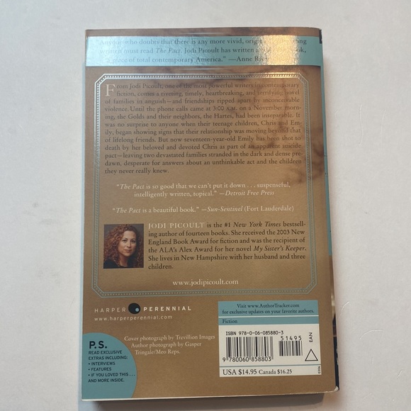 Jodi Picoult Book Bundle- set of 4 - Picture 5 of 14